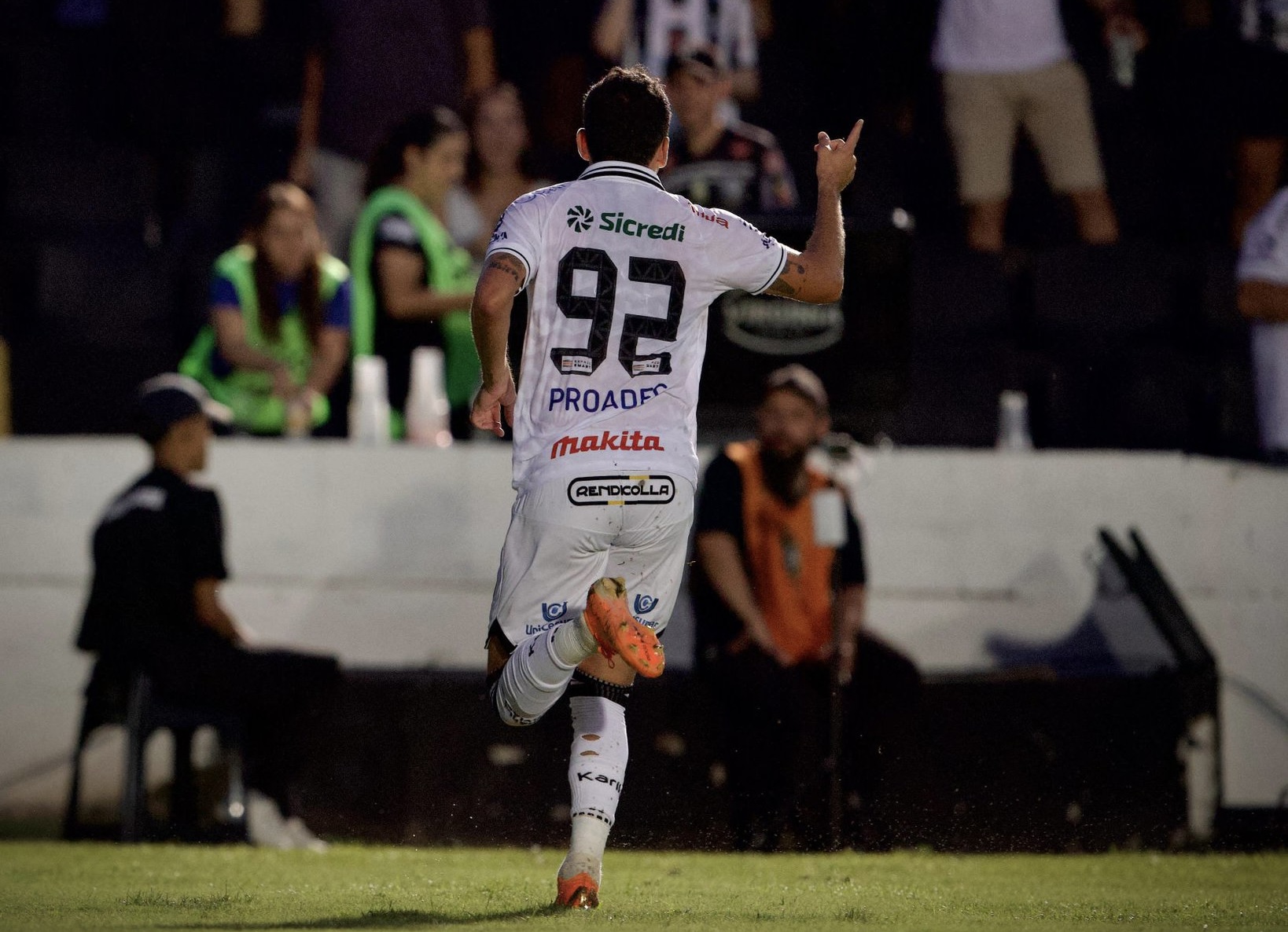 Atlético-GO é derrotado pelo Operário-PR em estreia no Campeonato Brasileiro Série B