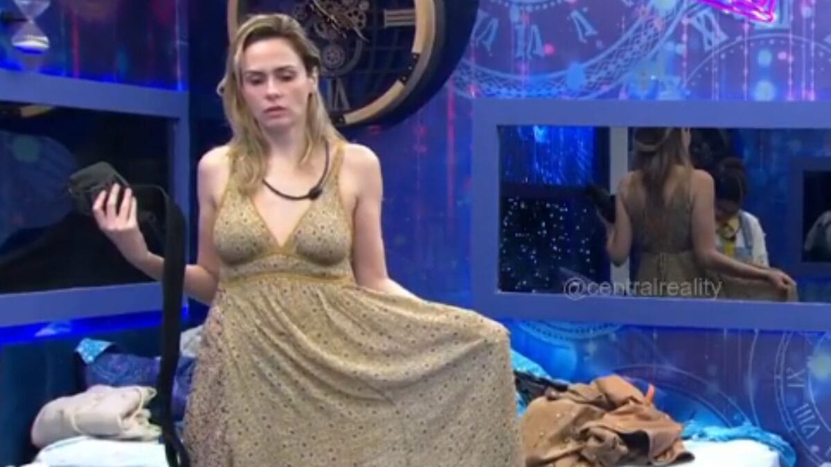 Ana Paula recusa vestido da produção, peita direção e fica de fora de show no BBB 26