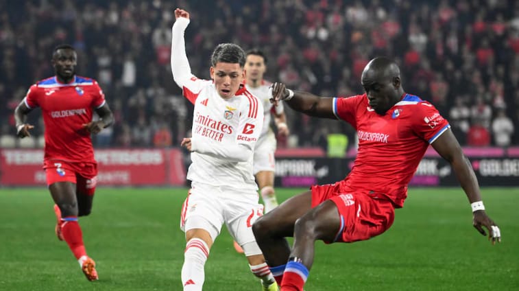 Schjelderup decide em Barcelos e volta a colocar o Benfica em marcha | José Luís Horta e Costa