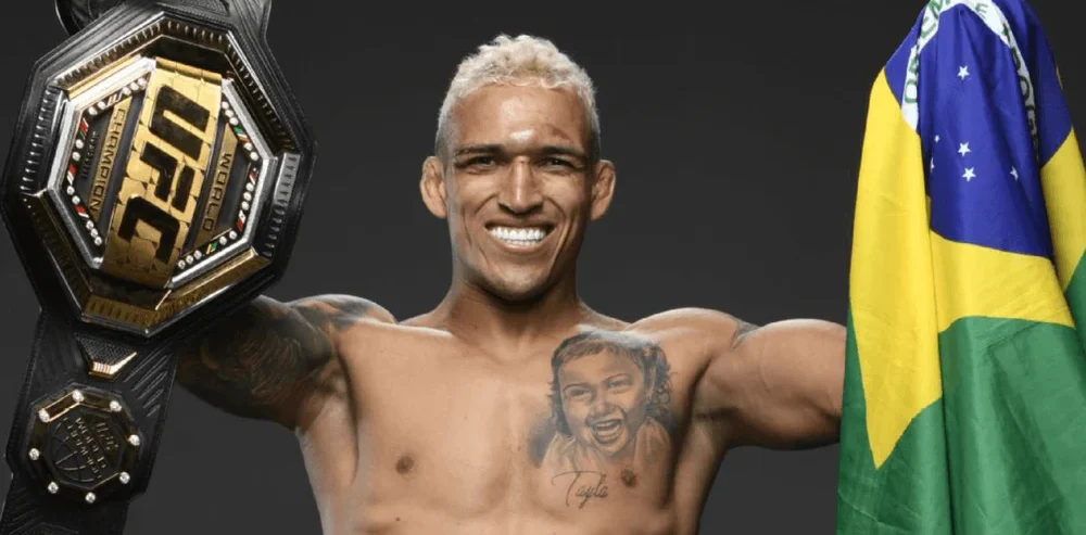 Após vencer Holloway, Charles Oliveira retorna ao ranking peso por peso do UFC