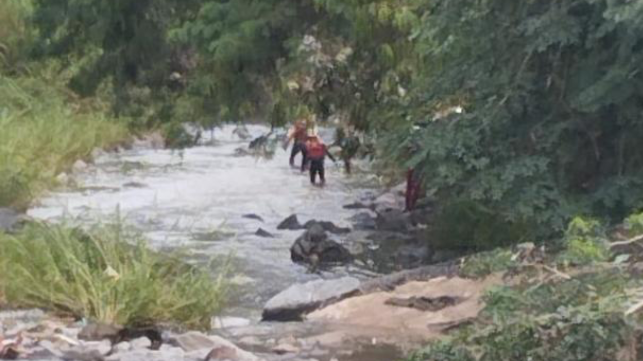 Bombeiros continuam buscas nesta quarta (18) por mulher arrastada por tromba d'água em Goiânia