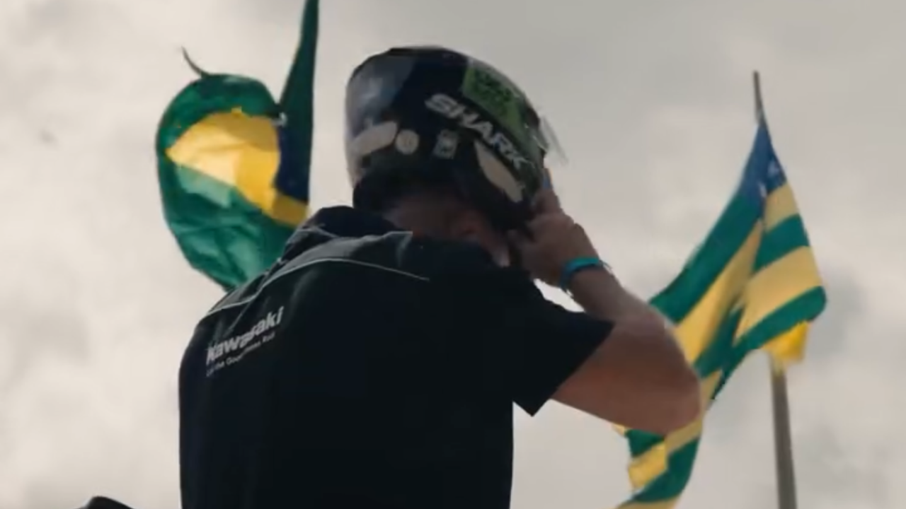 Piloto Leandro Mello convida público para acompanhar MotoGP na Arena Goiás; veja vídeo