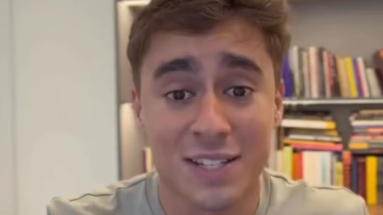 Nikolas Ferreira reage a Janja em vídeo: 'Não adianta com essa cara de sonsa querer enganar alguém'