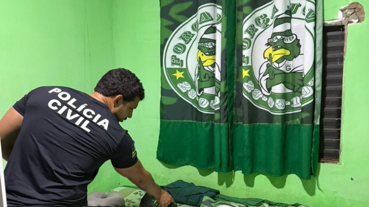 Polícia cumpre mandados contra suspeitos de atirar em jovem por rivalidade entre torcidas em Aparecida