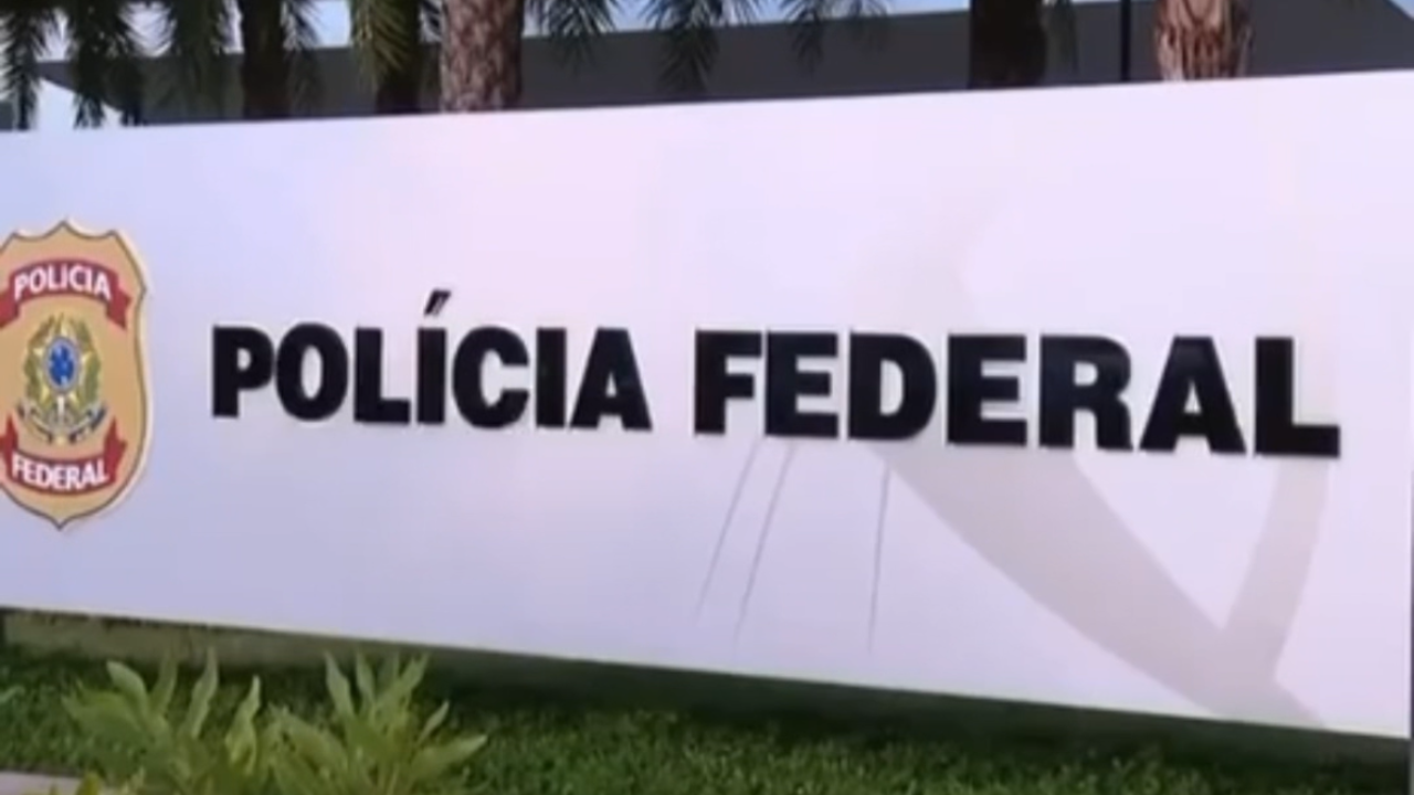Vídeo: PF investiga se dinheiro desviado do Inss financiou viagens de Lulinha