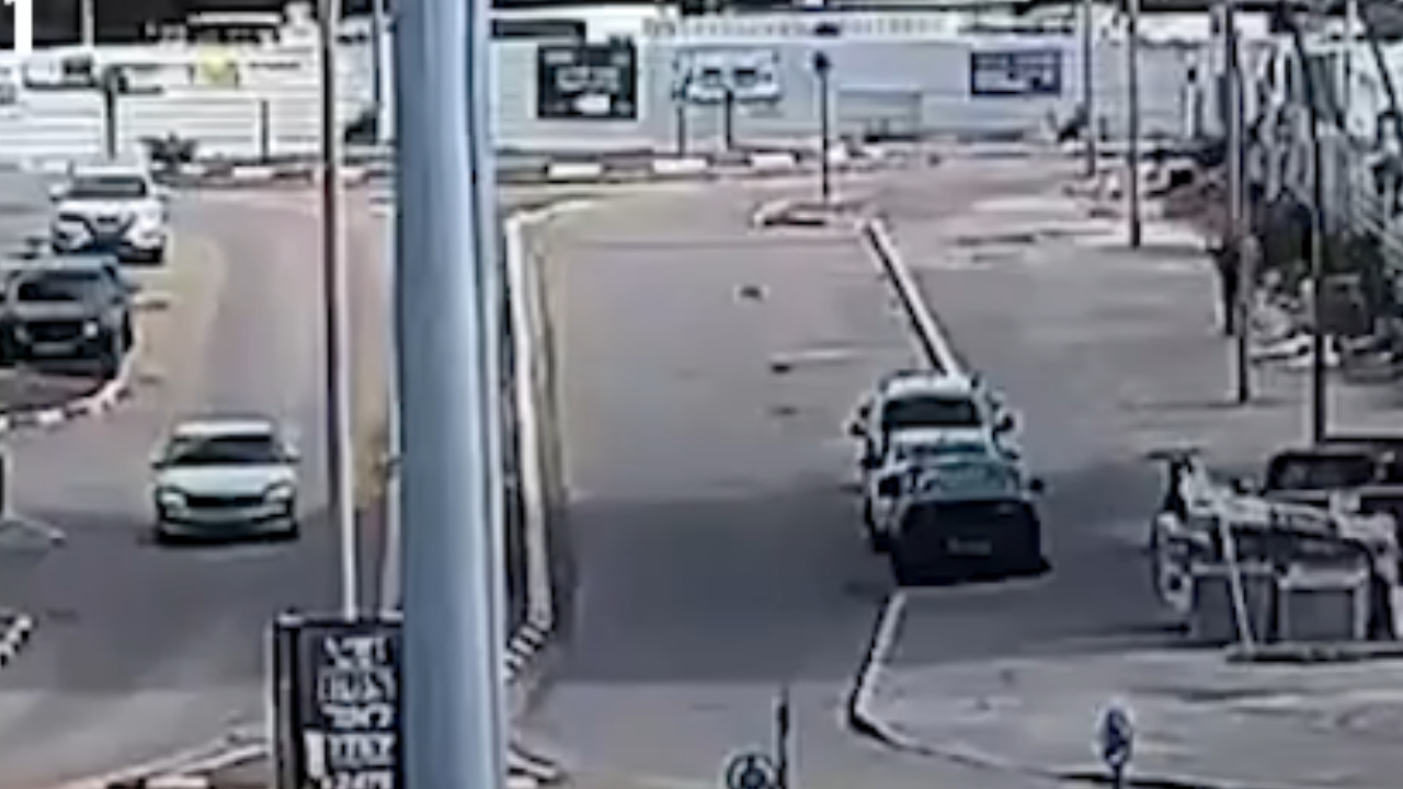 Vídeo: Homem escapa por pouco de míssil e fica gravemente ferido em Israel