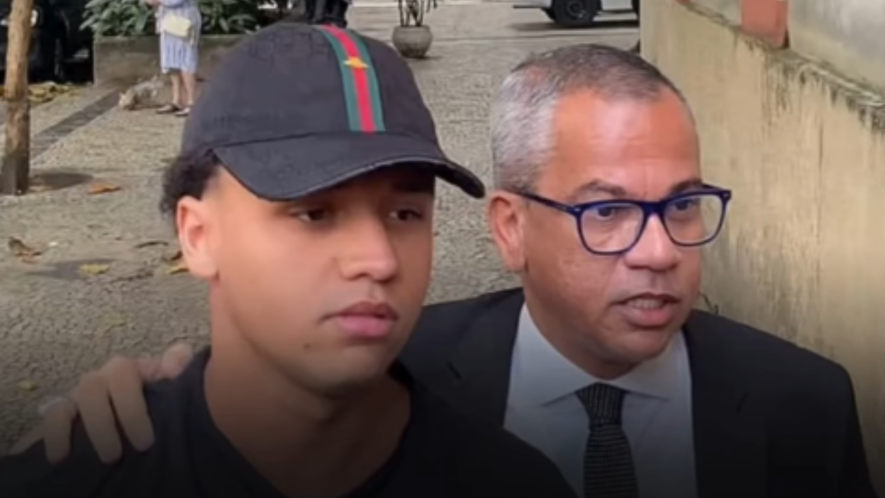 Vídeo: Ex-subsecretário fala pela primeira vez após prisão de filho