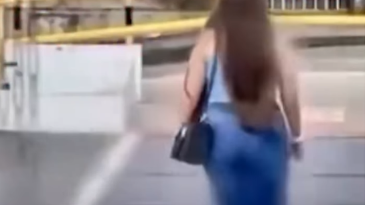 Vídeo: Cadeirante é salvo por pedestres segundos antes de trem o atingir