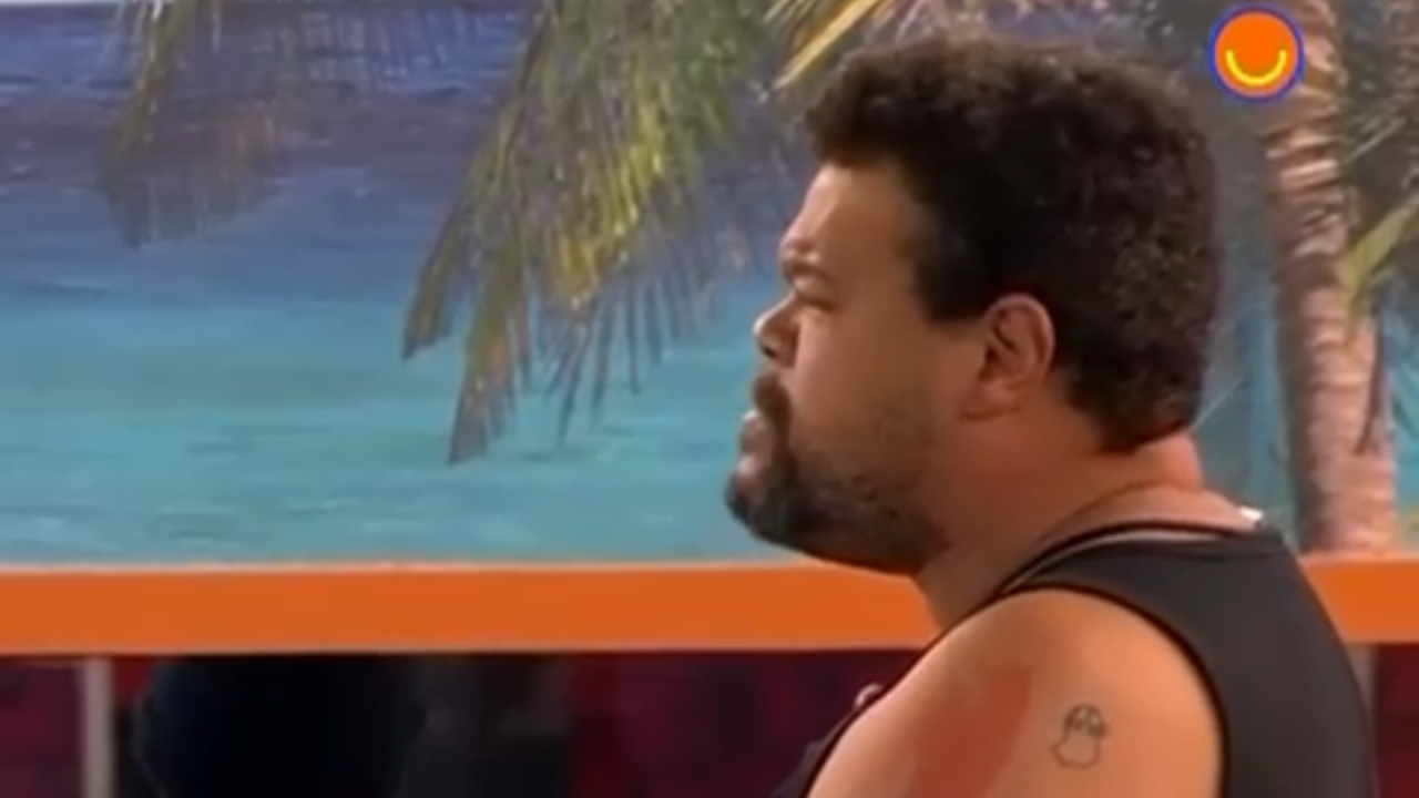 Ana Paula provoca Babu com cantiga infantil e ator explode: ‘Vai pra p*ta que o pariu’; assista ao vídeo