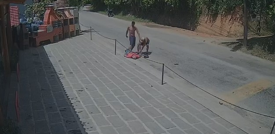 Irmãos são presos por tentativa de homicídio após agredir homem a pedradas e pauladas
