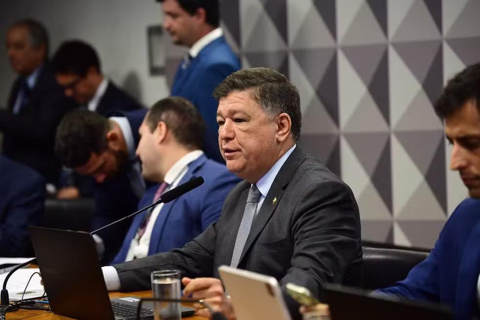 CPMI do INSS: veja como votaram os deputados na rejeição do relatório