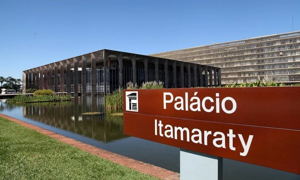 Itamaraty confirma morte de mãe e filha brasileiras em bombardeio no sul do Líbano