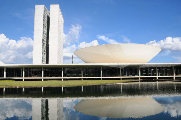 Projeto quer tipificar violência processual contra mulheres na Lei Maria da Penha