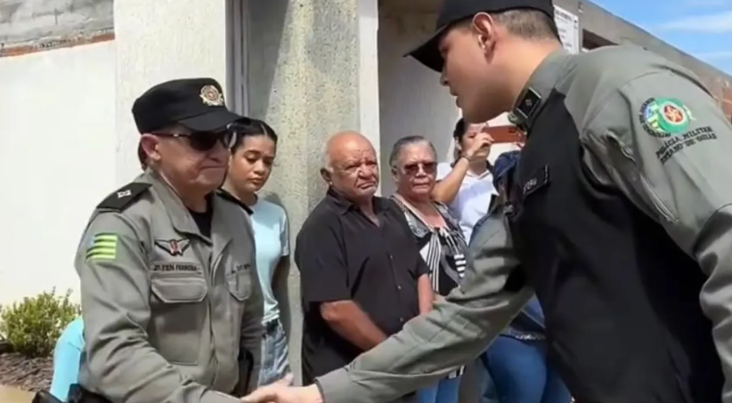 Tenente da PM é homenageado e segue para a reserva após 31 anos de serviço em Posse