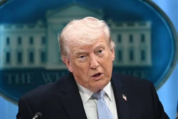 Trump fala em cooperação com o Irã e ameaça taxar países que fornecerem armas a Teerã