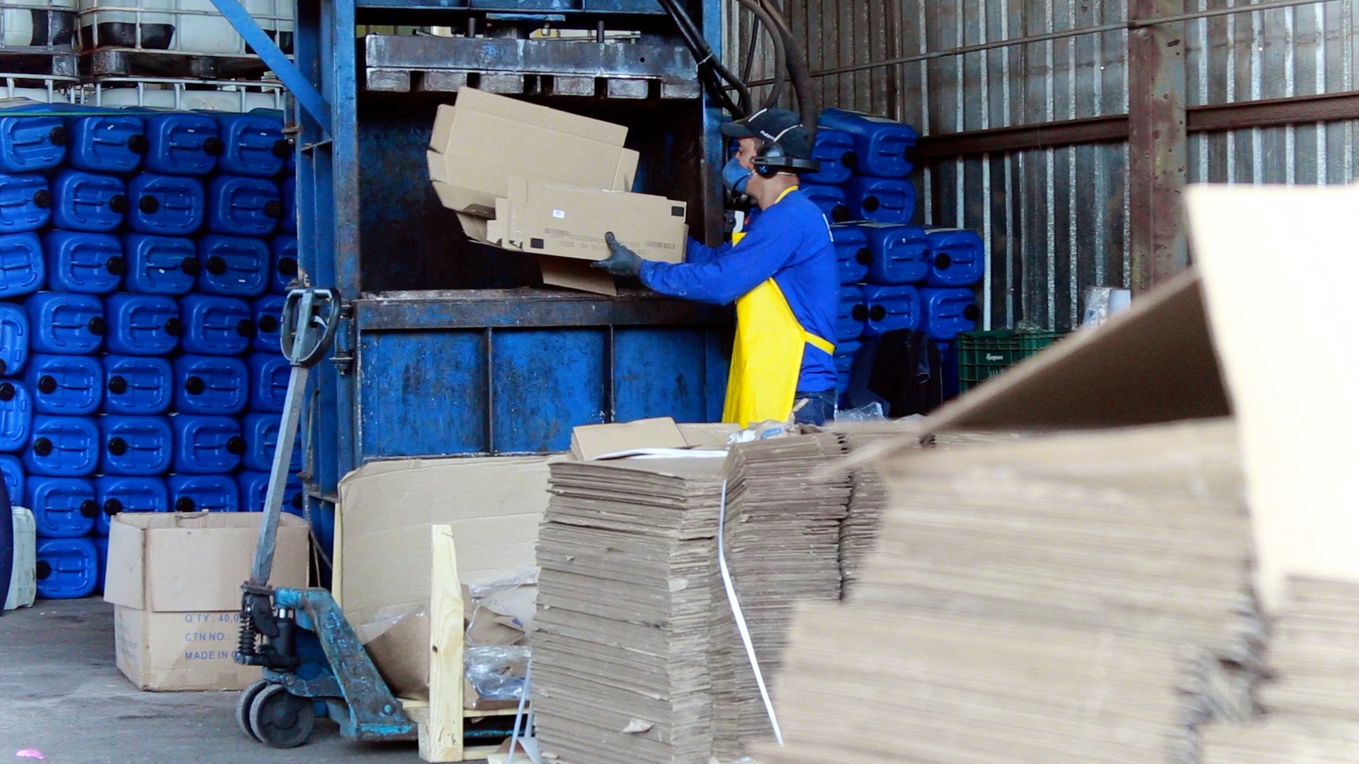 Brasil produziu 81 milhões de toneladas de lixo em 2025, e reciclagem não passa de 8,7%