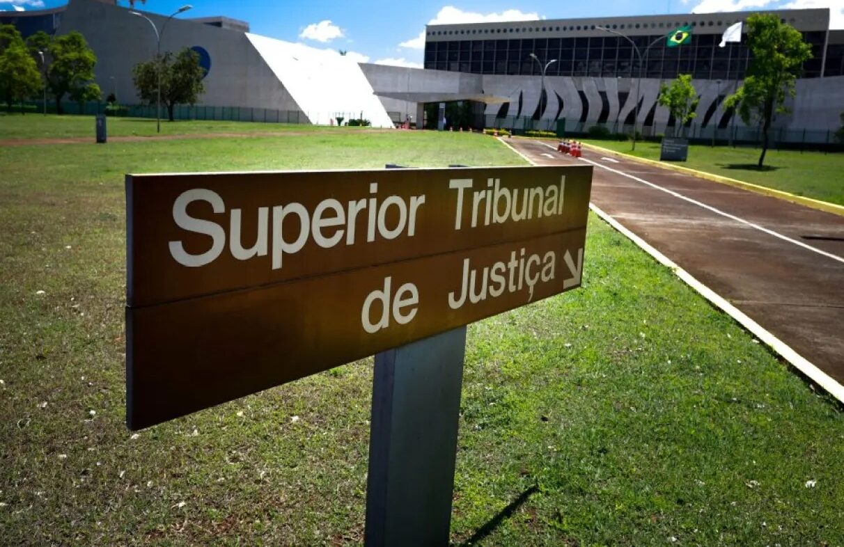 STJ considera ilegal prisão por falta de pagamento de fiança e manda soltar acusados em Goiás