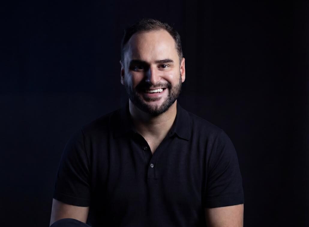 De olho na Copa nos EUA, Gabriel Marson acelera expansão do ensino de inglês no Brasil