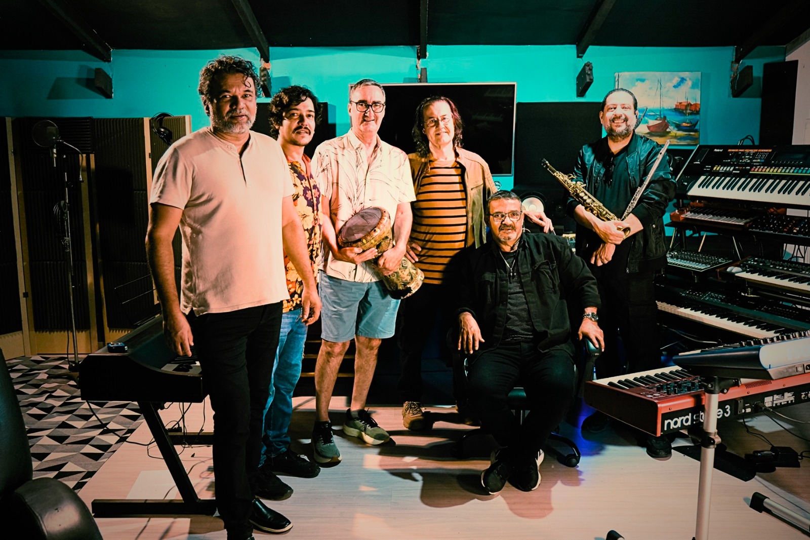 Projeto PatoSom se apresenta no Trem Azul Música e Bar