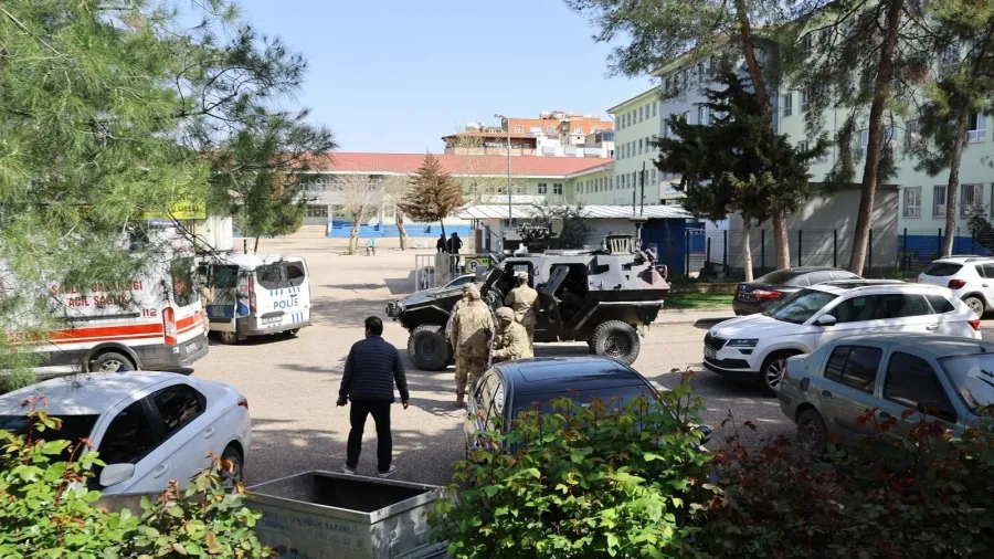 Novo ataque em escola na Turquia deixa 4 mortos e 20 feridos nesta quarta (15)