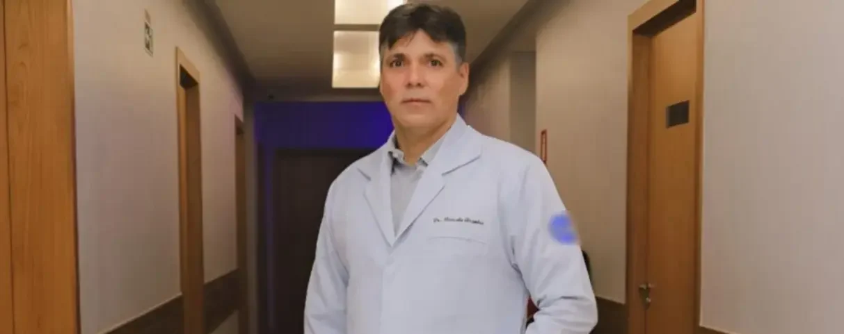 Vinte mulheres relatam abuso sexual cometido por ginecologista em consultas em Goiás