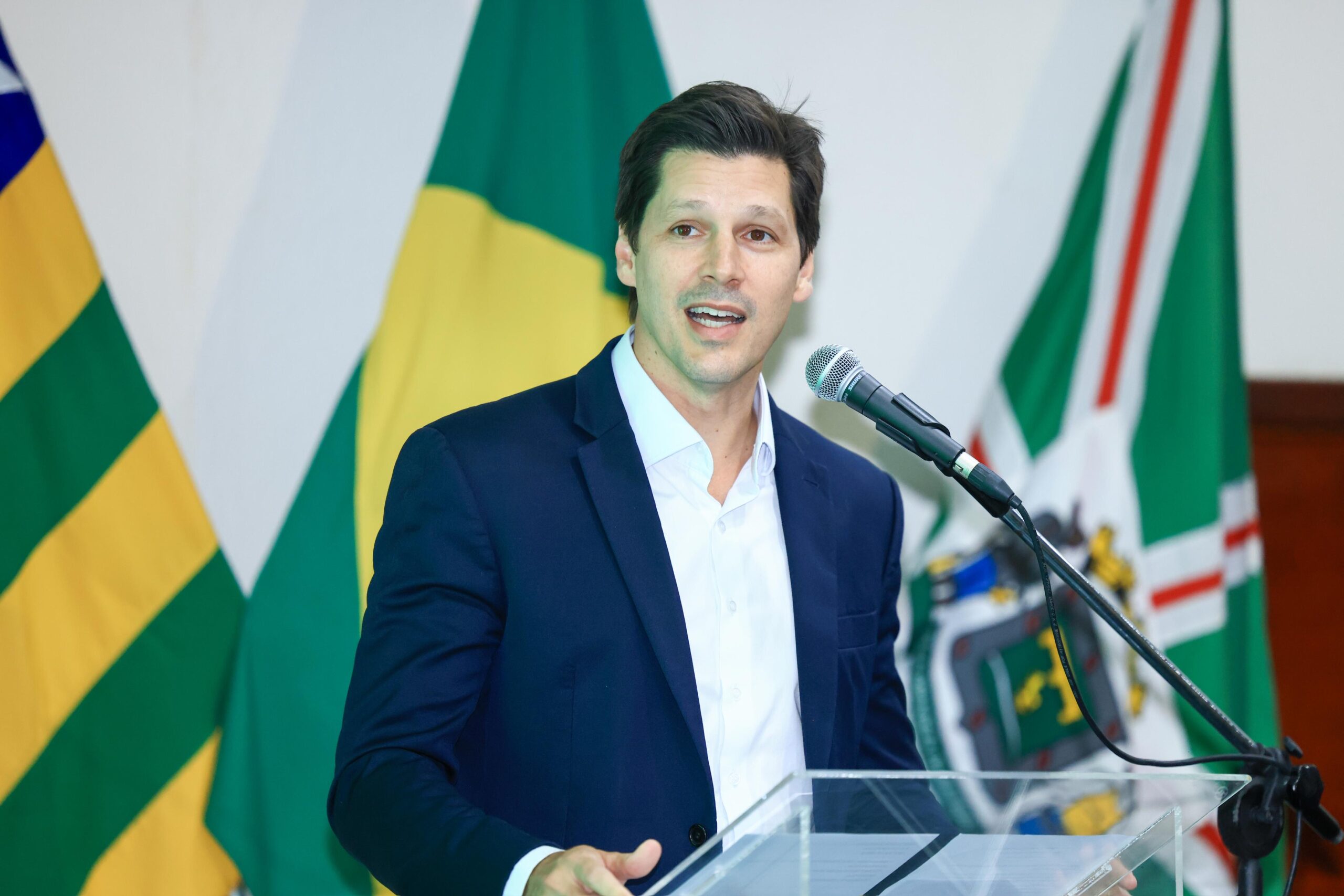 Daniel Vilela lidera cenários em pesquisa e pode vencer eleição para o governo ainda no primeiro turno
