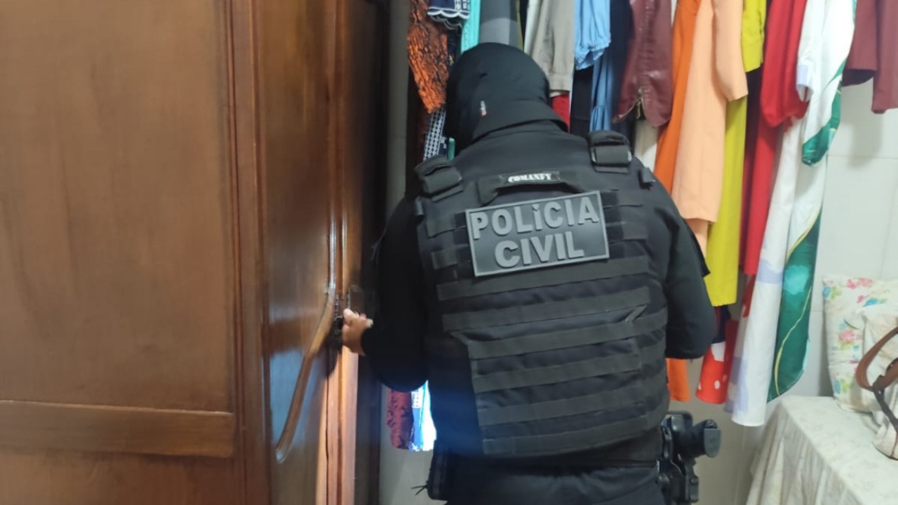 Polícia Civil apreende dispositivos em operação contra 'Golpe do falso parente' em Aparecida de Goiânia