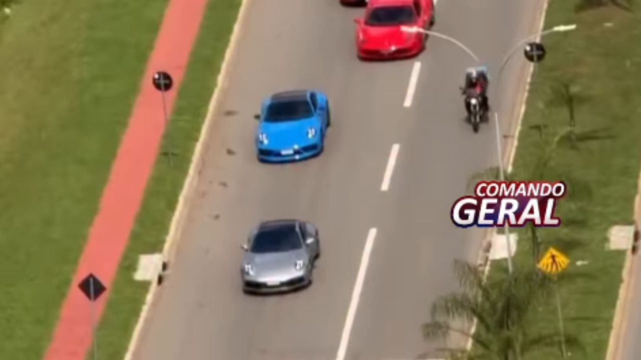 Vídeo: Comboio de carros de luxo chama atenção e mobiliza moradores no sul de Goiânia