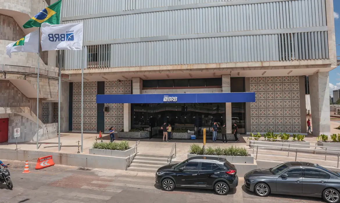 Socorro ao BRB exigirá venda de ativos e ajuste fiscal do DF