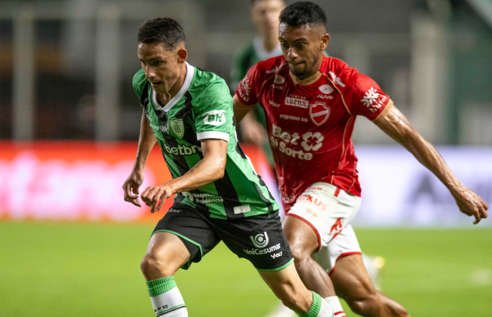 Vila Nova reage, vence América-MG em BH de virada por 2 a 1 e entra no G4 da Série B