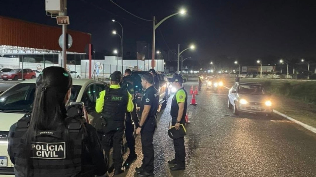 Operação integrada em Rio Verde prende motorista por embriaguez e autua 32 infrações