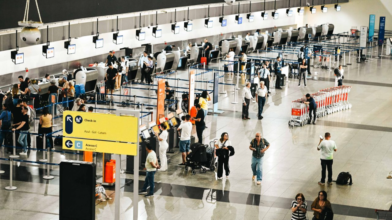 Azul anuncia 15,5 mil assentos extras para feriado de Corpus Christi em Goiânia
