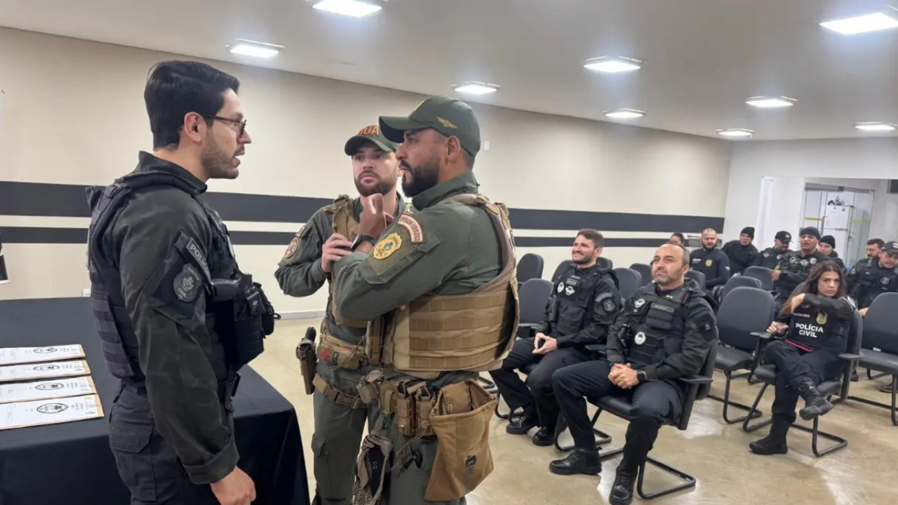 Operação Lágrimas do Reino II cumpre mandados em Anápolis e bloqueia 1,6 milhão de facção