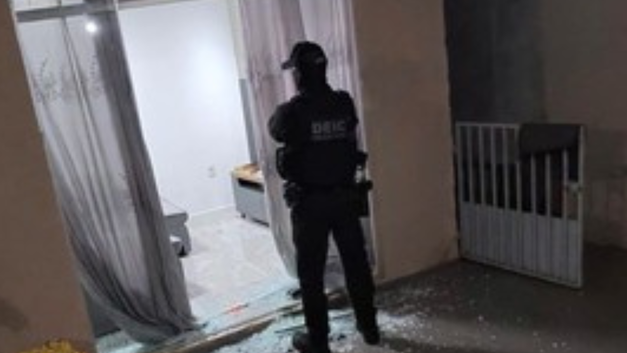 Polícia civil deflagra operação 'aurum’ contra quadrilha que furtou R$ 500 mil em joias em shopping de Goiânia