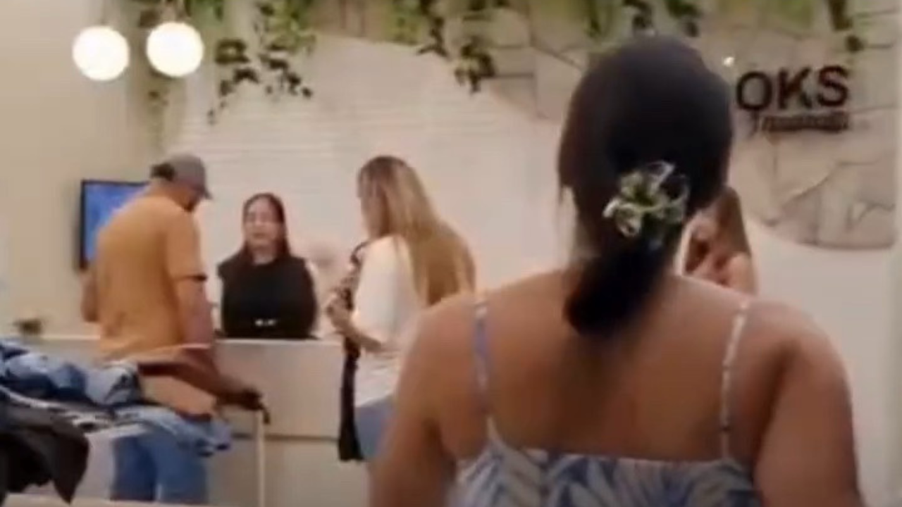 Vídeo: Esposa flagra marido a comprar roupas para amante em loja e protagoniza confusão