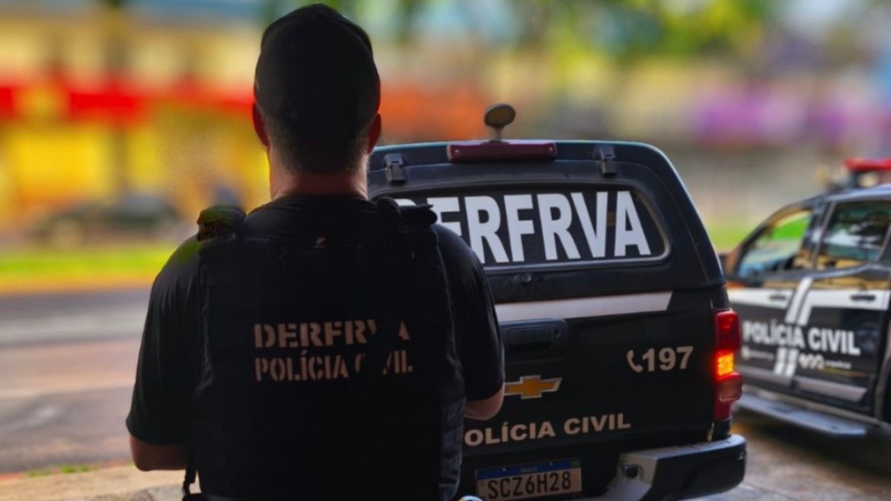 Polícia Civil deflagra operação Three Strikes contra quadrilha que trocava veículos furtados por drogas em Goiânia