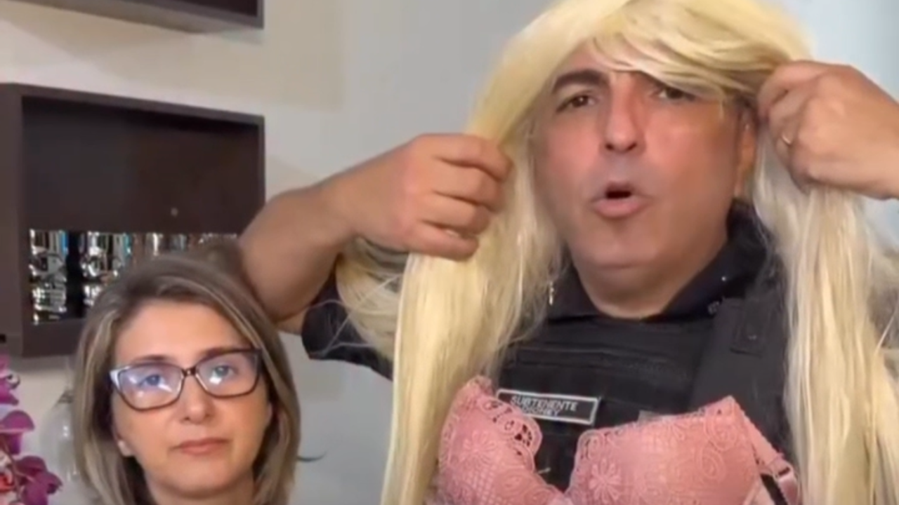Policial é criticado nas redes por vídeo com peruca e frases transfóbicas