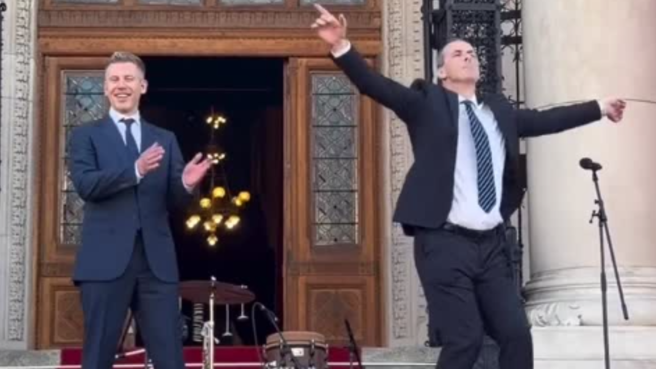 Vídeo: Dança de ministro rouba cena em evento político durante posse de novo premiê