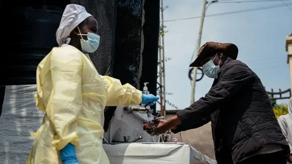 Violência e avanço do Ebola preocupam autoridades no Congo