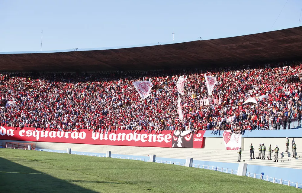 Vila Nova defende boa campanha fora de casa diante do Londrina na Série B