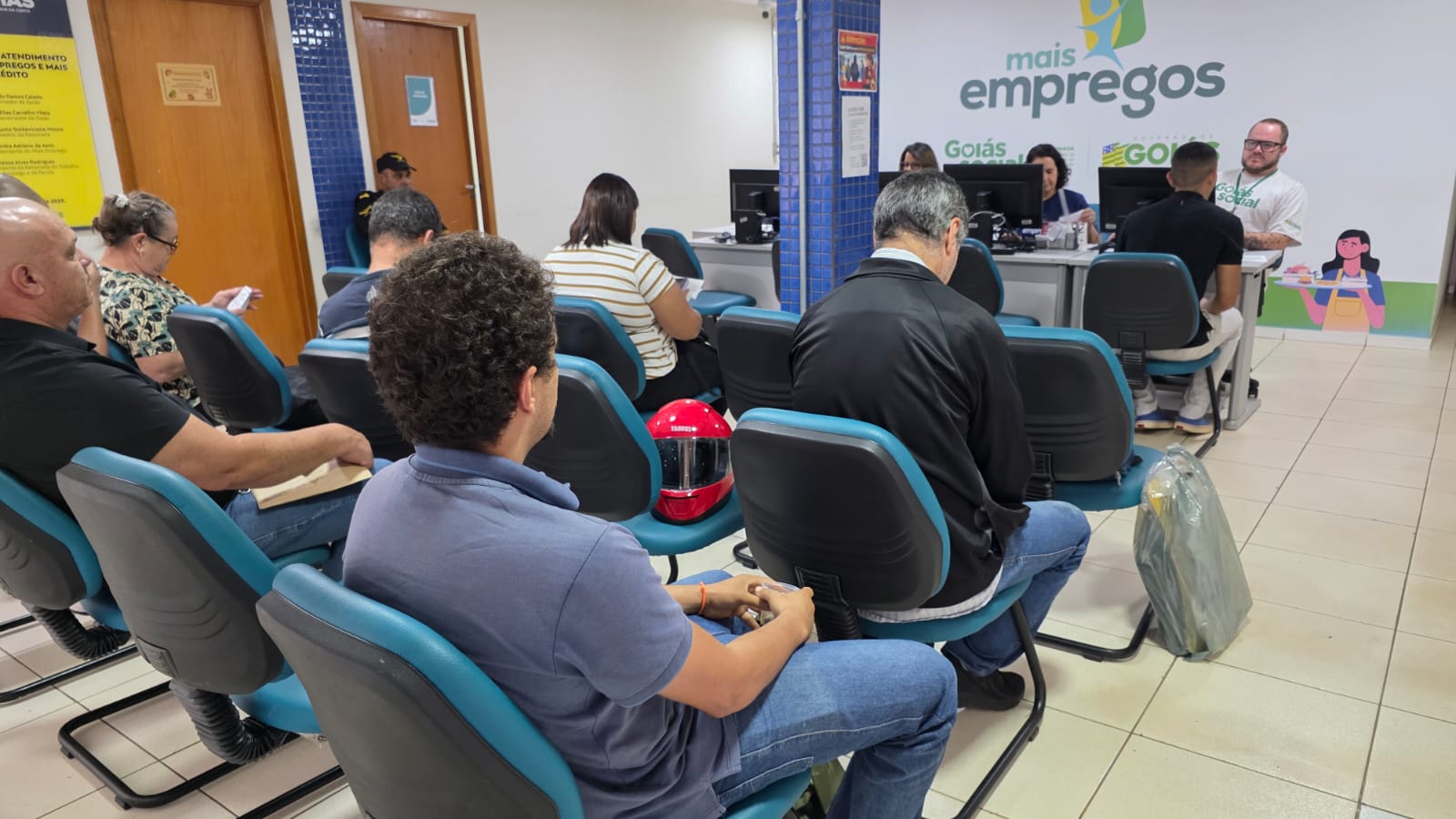 Governo de Goiás realiza Feirão de Empregos com vagas para construção, logística e comércio