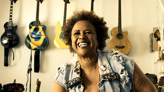 No Cine Cultura, 'Alma Negra' recupera soul brasileiro e bailes black dos anos 1970