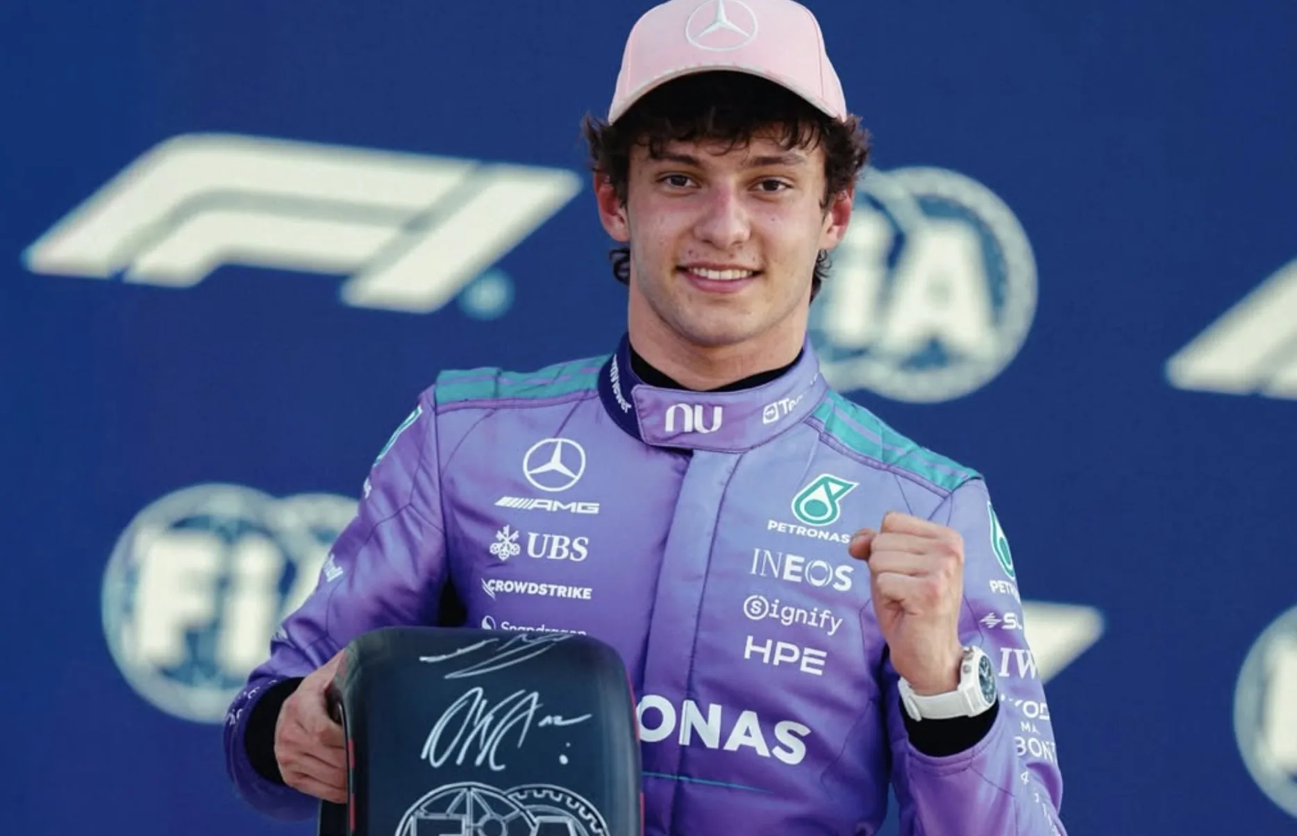 Antonelli lidera F1 aos 19 e confirma aposta ousada da Mercedes
