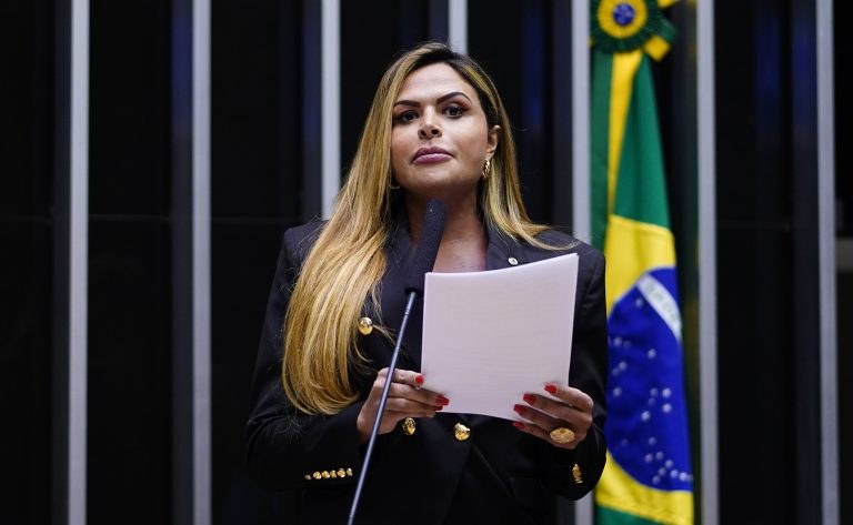 Projeto de Silvye Alves que cria cadastro nacional de condenados por violência contra a mulher é sancionado