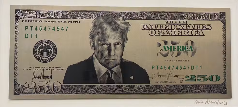 Governo Trump pressiona criação de nota de US$ 250 com rosto do presidente