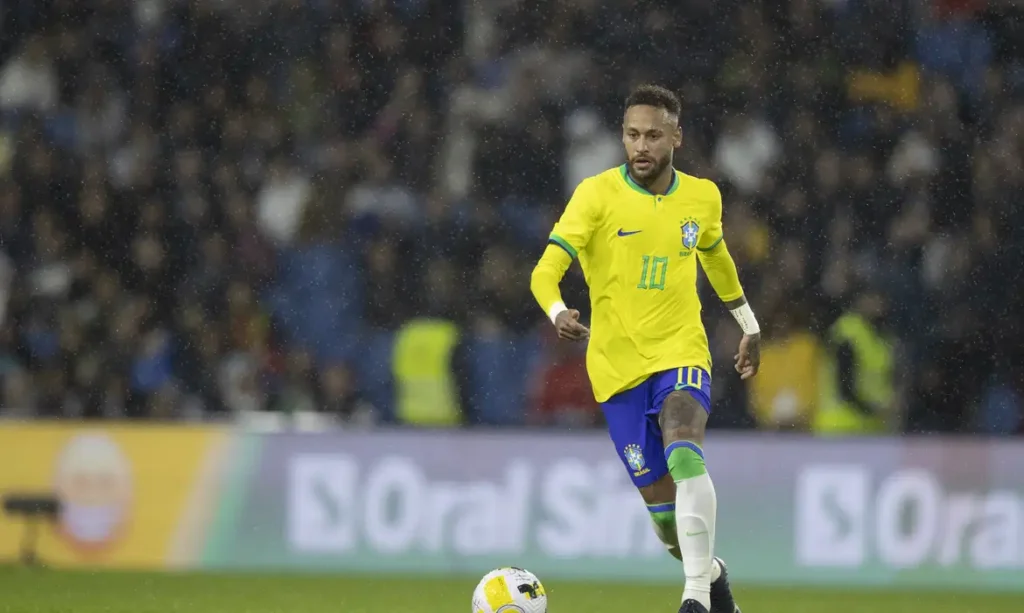 Copa do Mundo 2026: Por onde anda o camisa dez?