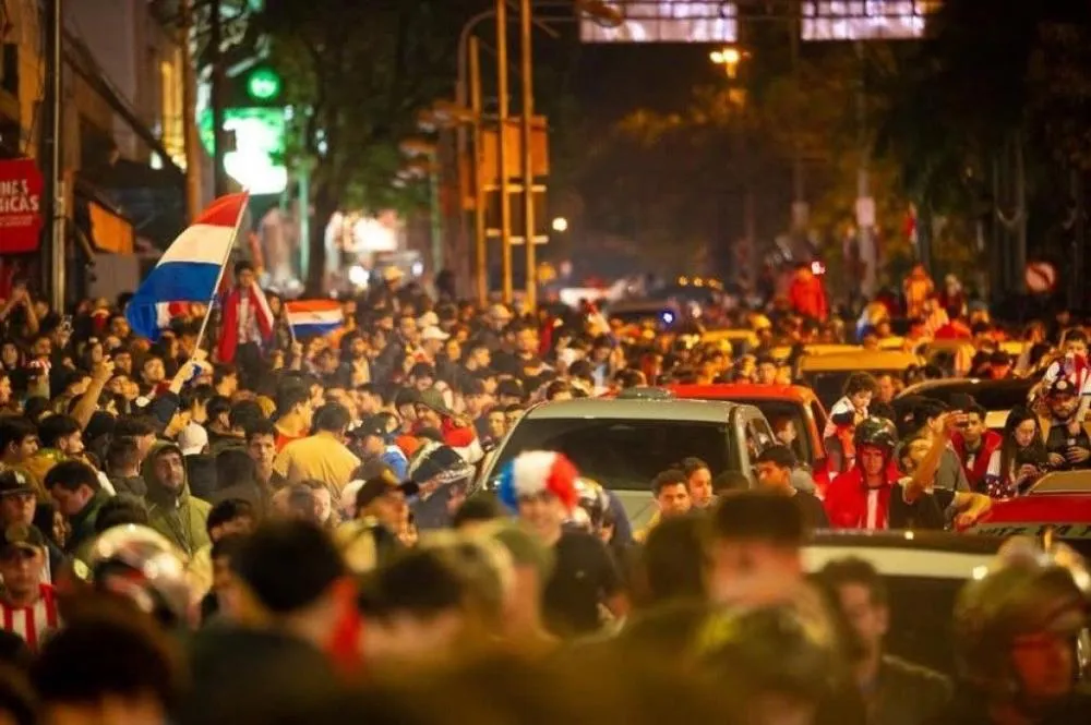 Vídeo: Paraguai vive festa histórica após eliminar Alemanha nos pênaltis