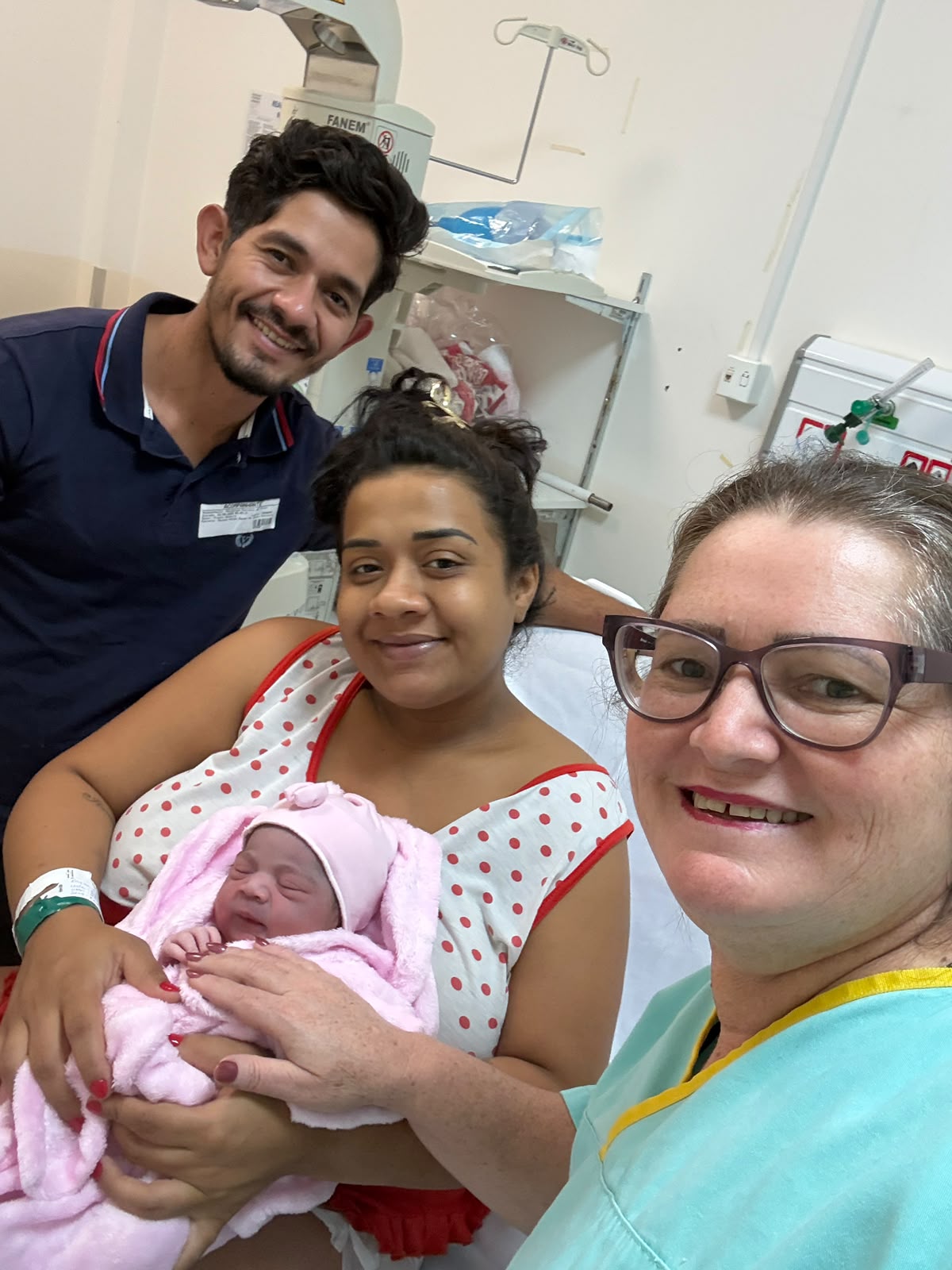 Parto no HMMCC marca reencontro entre mãe e enfermeira após três gestações