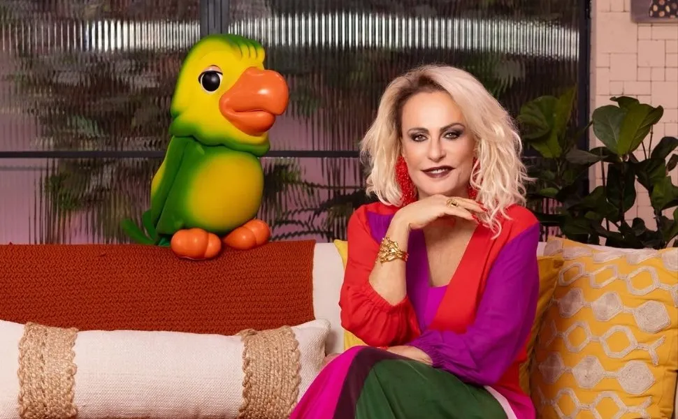 Ana Maria Braga revela arrependimento, fala sobre câncer e rebate críticas