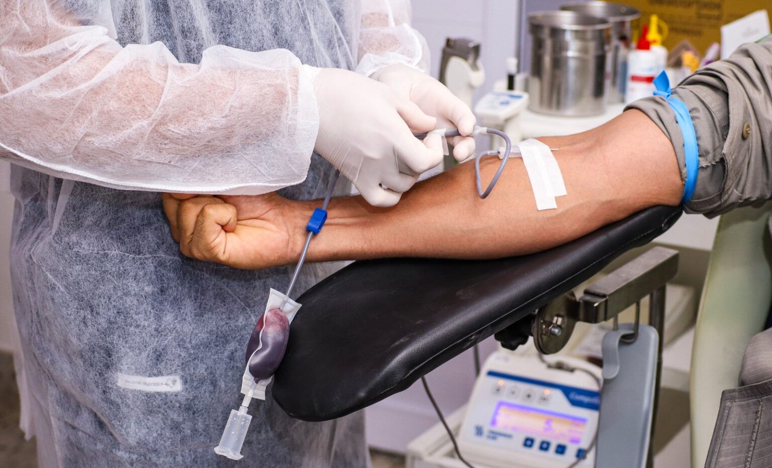 Campanha Junho Vermelho incentiva doação de sangue em Goiânia com pontuação em dobro para beneficiários do ProBem